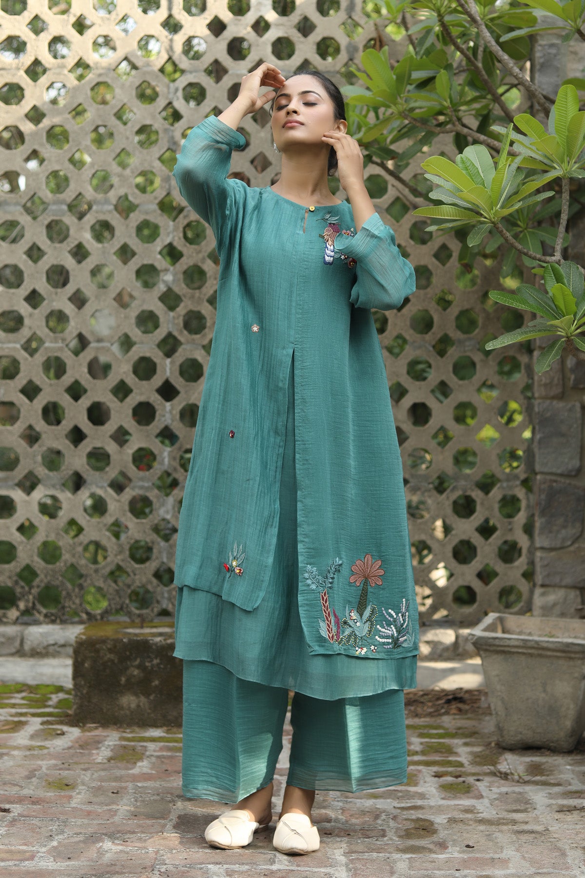 PAPEEHA GREEN BAY RESHAM KURTA SETS