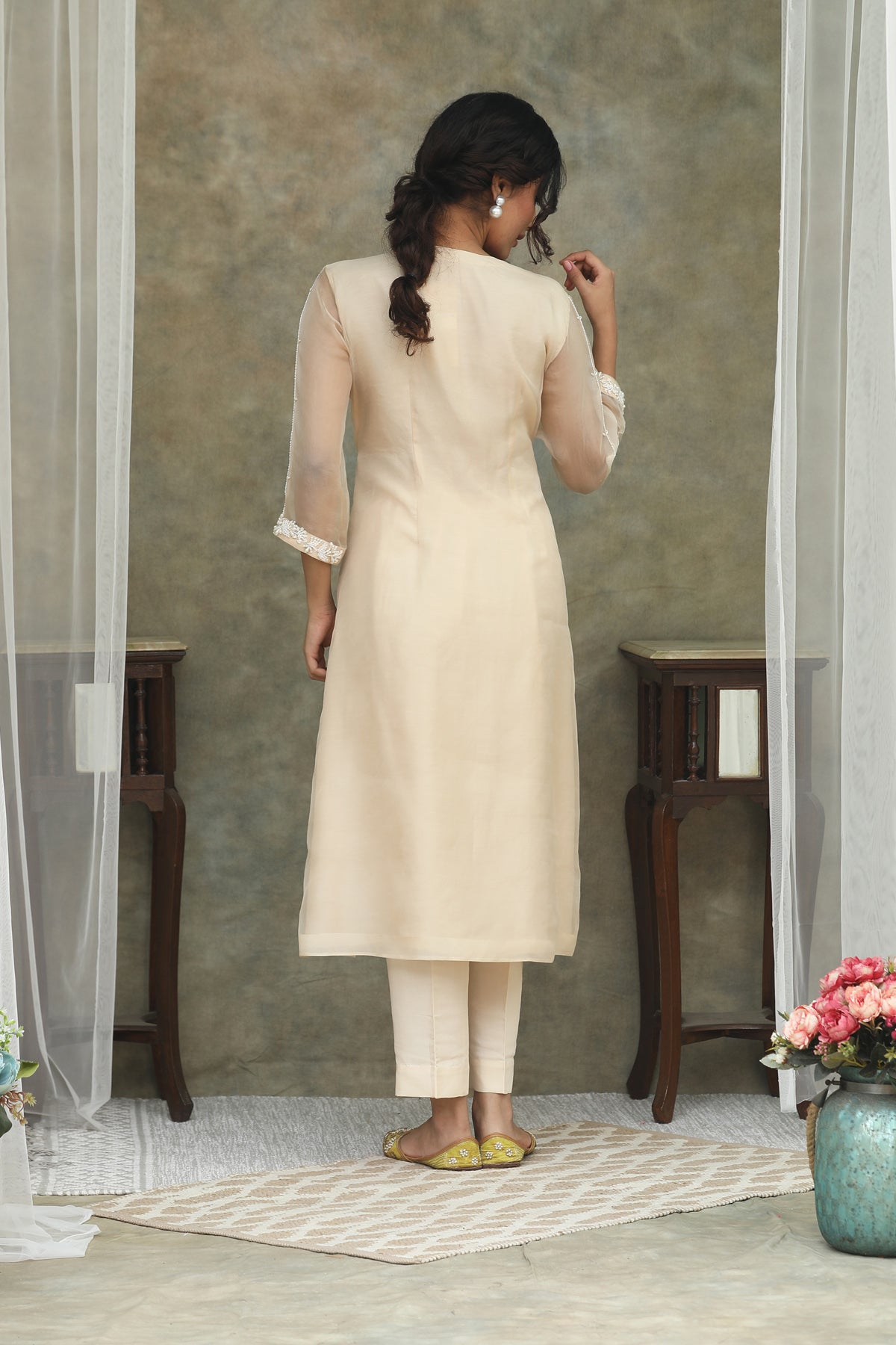 Nazm Ivory Organza Kurta