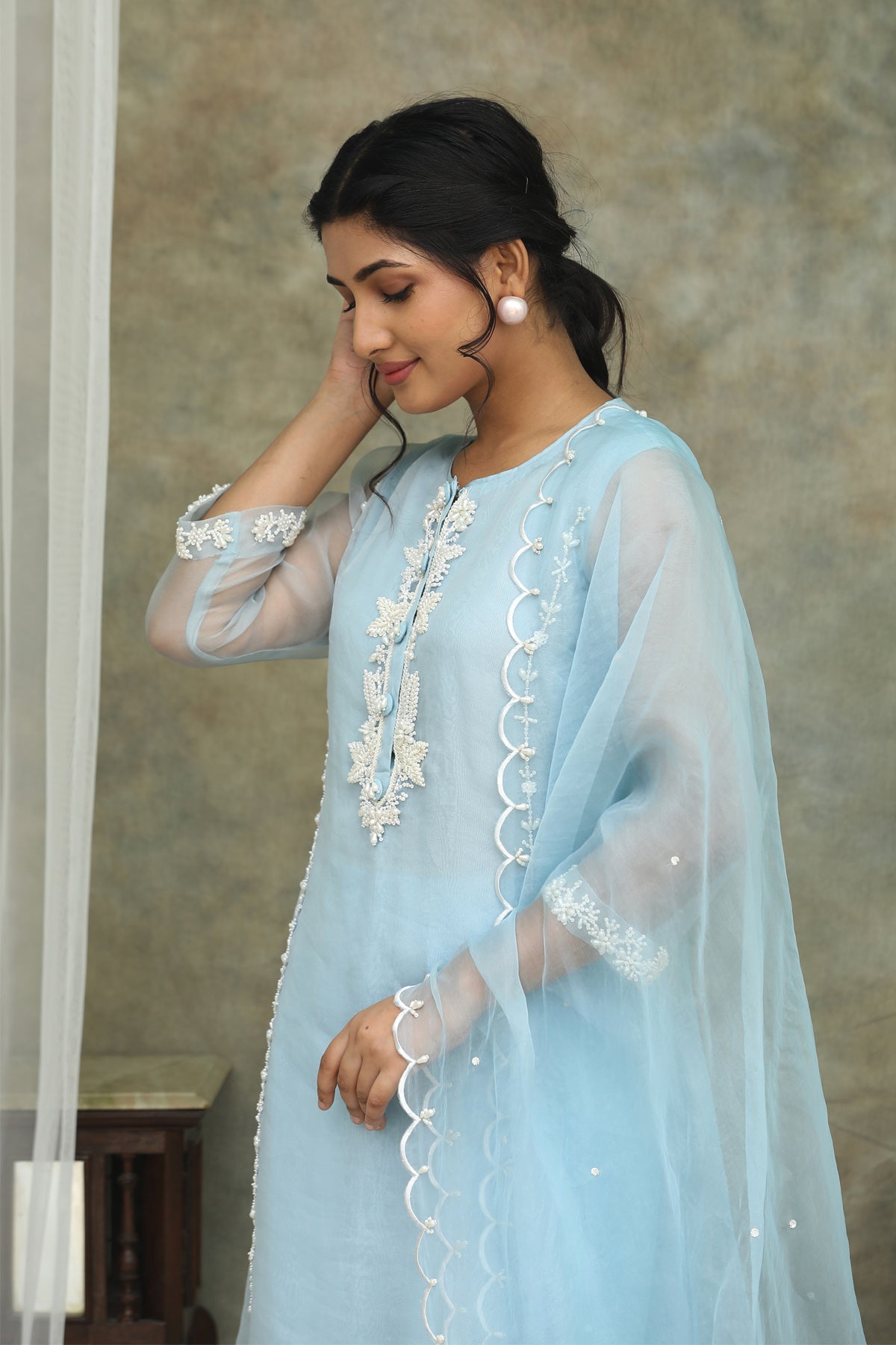 Nazm Blue Organza Kurta